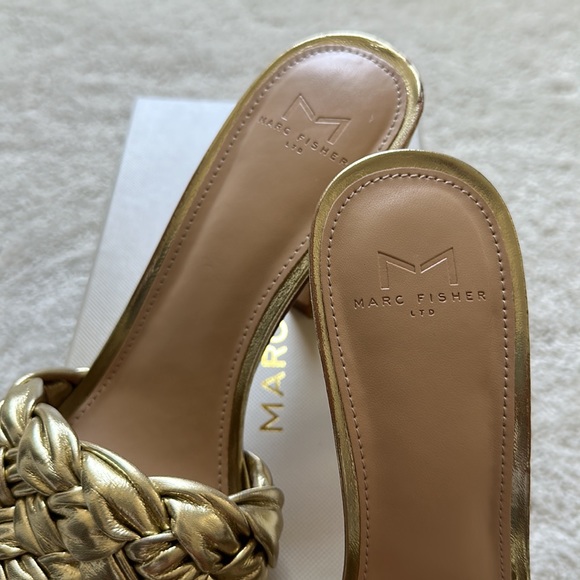 🔥Marc Fisher Gold Heel Sandals. - Picture 3 of 13